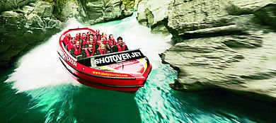 Shotover jet, go backpacking in new zealand